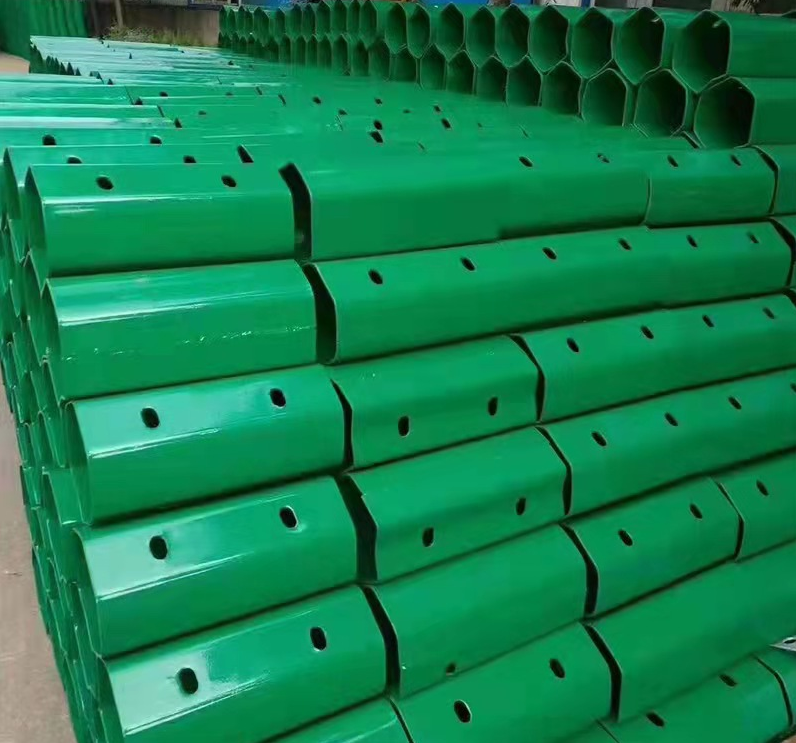 Barrier block of guardrail plate